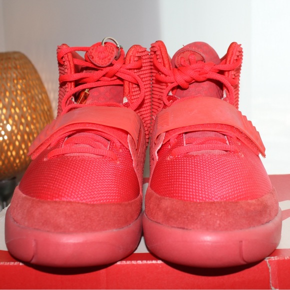 Nike Air Yeezy 2 SP Size 12 Red October Platinum Solar NRG 508214-660 - Picture 3 of 10